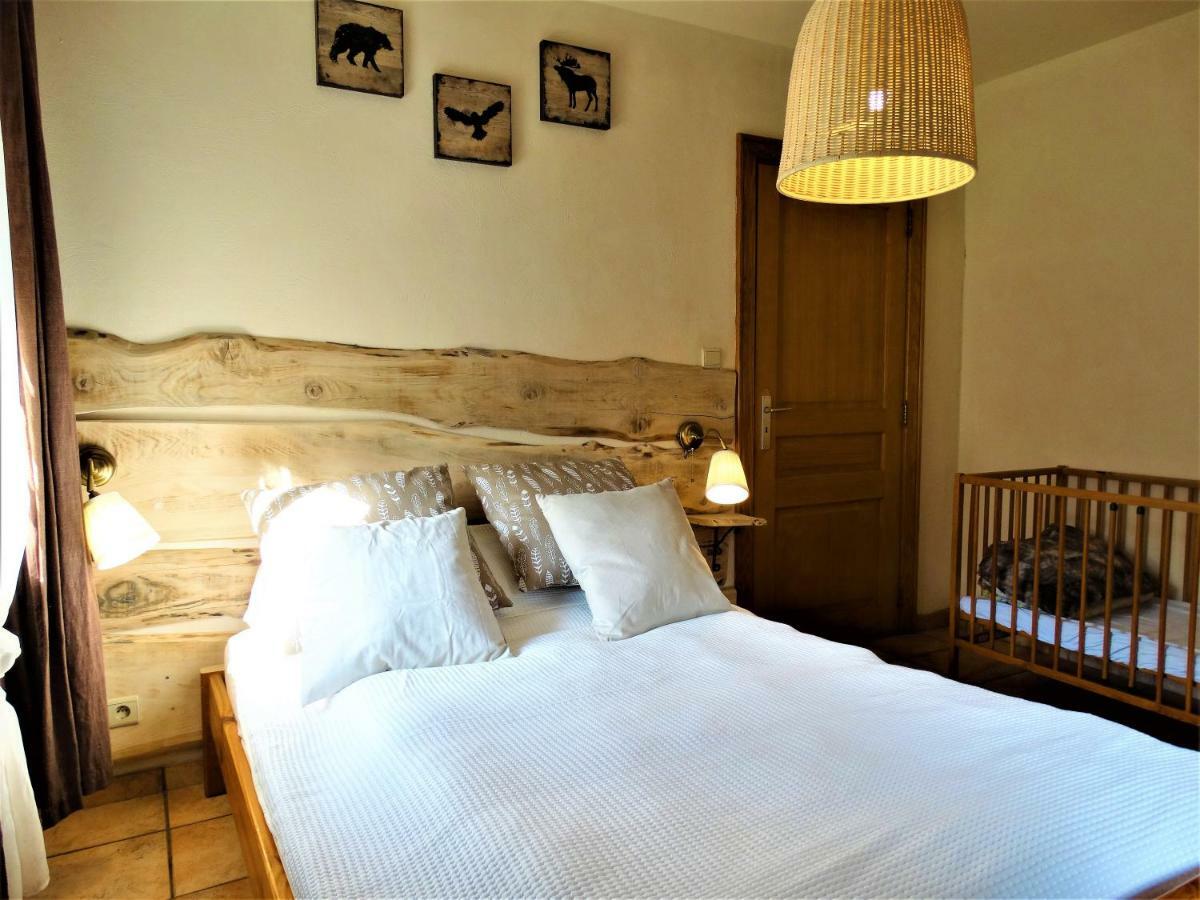 라로셰안알데네 Relais Des Eveux 아파트 외부 사진